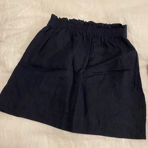 J crew size 4 navy skirt